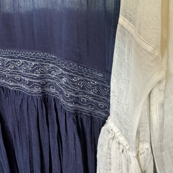 Beautiful brand new dress by Injiri. Size small. - Picture 3 of 10